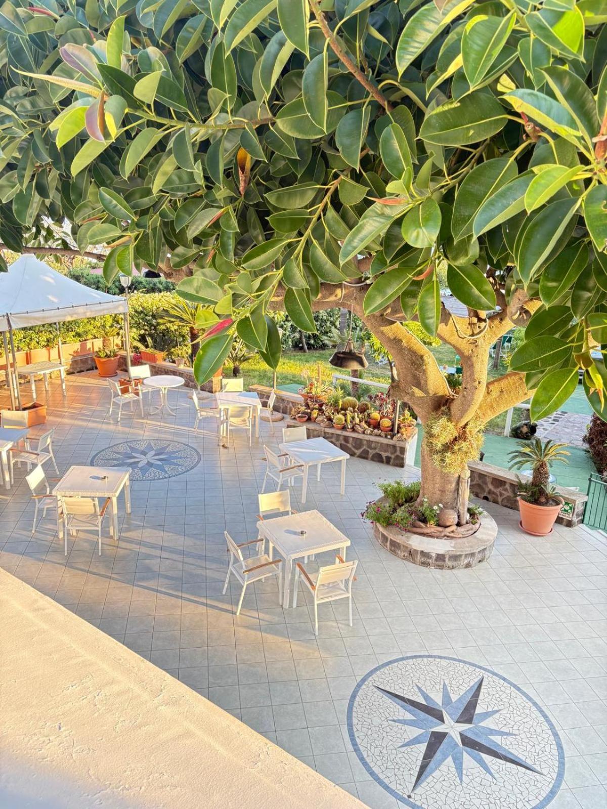 Hotel Maronti Barano dʼIschia Esterno foto